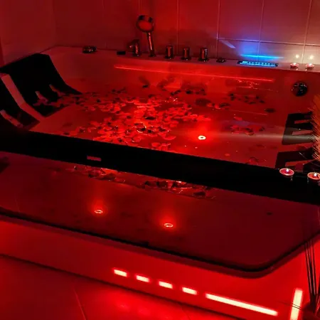 Willa Wielka Puszcza Feriehus *