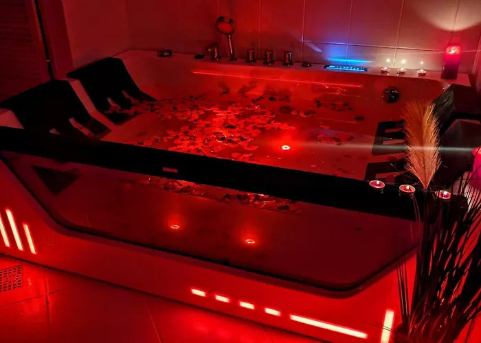 Wielka Puszcza Σπίτι διακοπών *