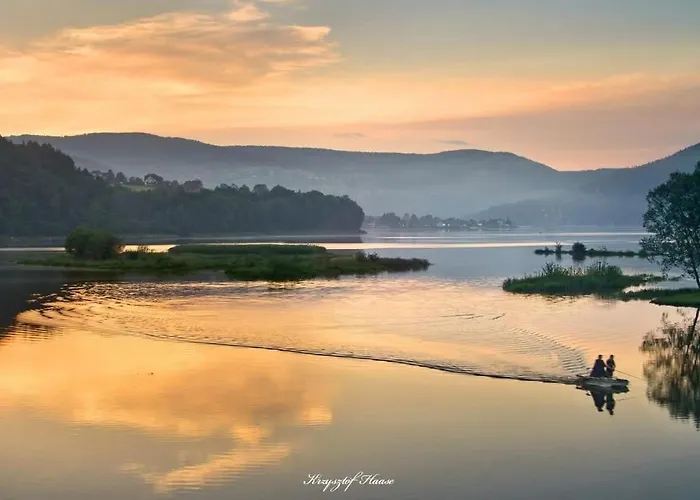 Wielka Puszcza Σπίτι διακοπών *